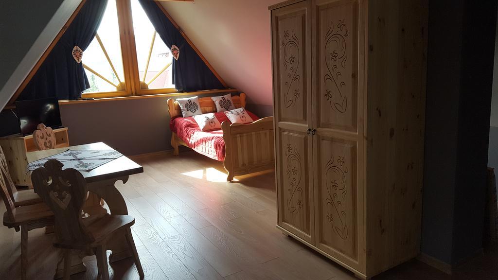 Domek Za Strugiem - Pokoje I Apartamenty Zakopane Exterior foto
